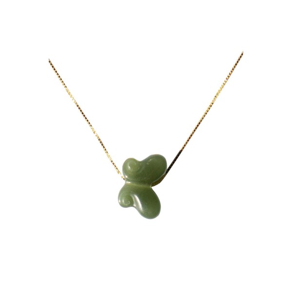 Green jade pendant necklace